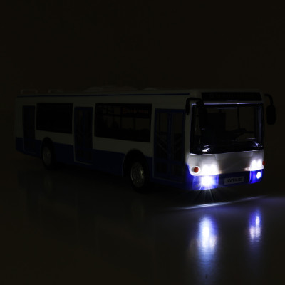 Autobus ktorý hlási zastávky česky 28 cm modrý
