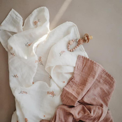 Mushie mušelínová zavinovačka z organickej bavlny - Caramel Polka Dots