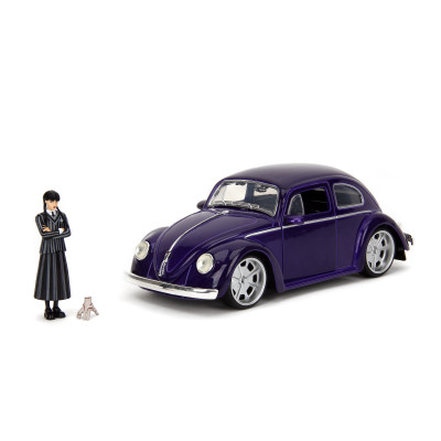 Wednesday auto 1972 VW Beetle 1:24 a figúrka Wednesday